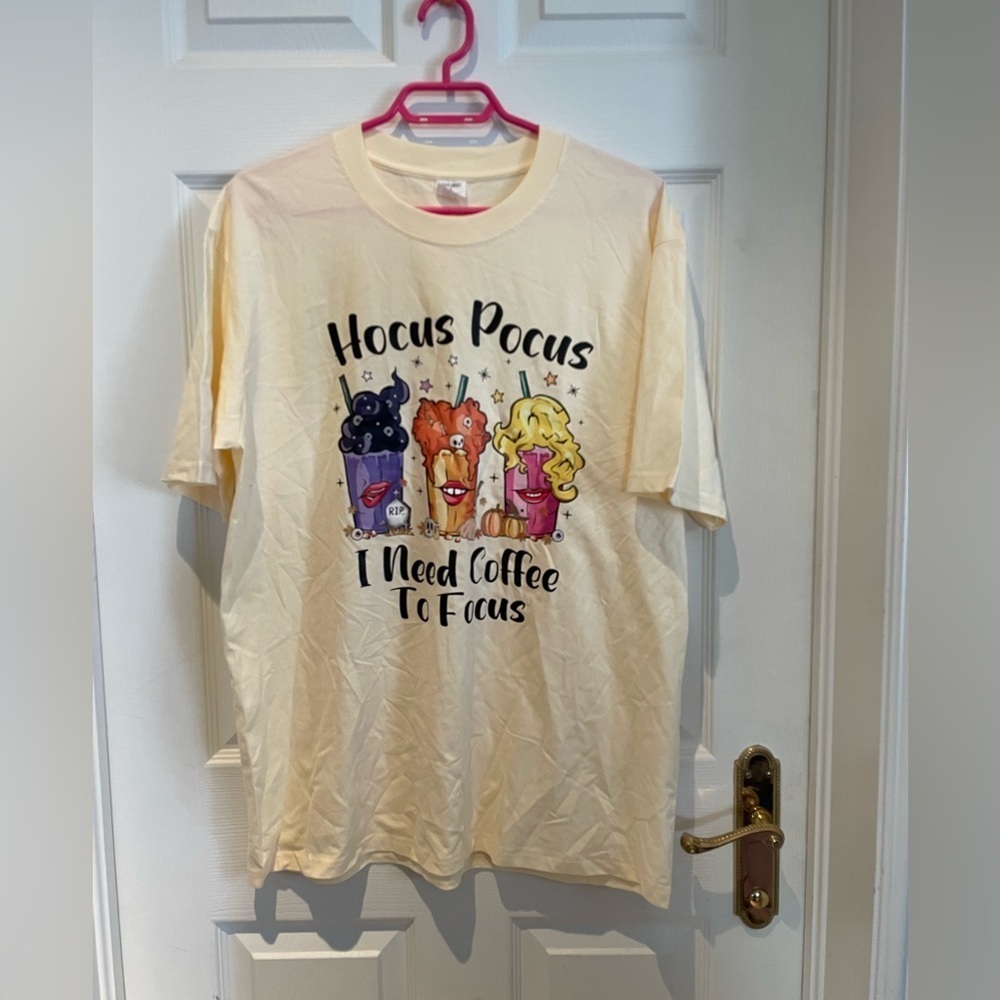 BNWOT Hocus Pocus tshirt